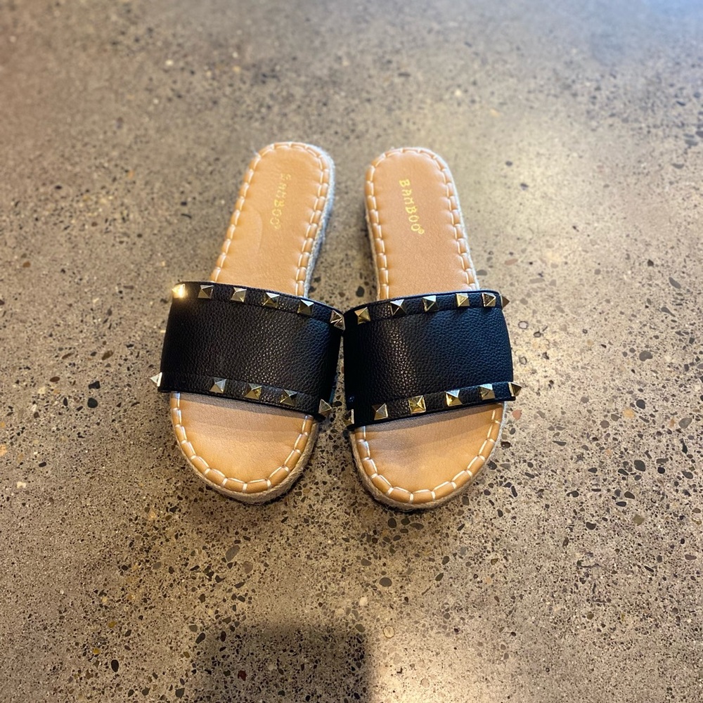 Studded sandals 🩴